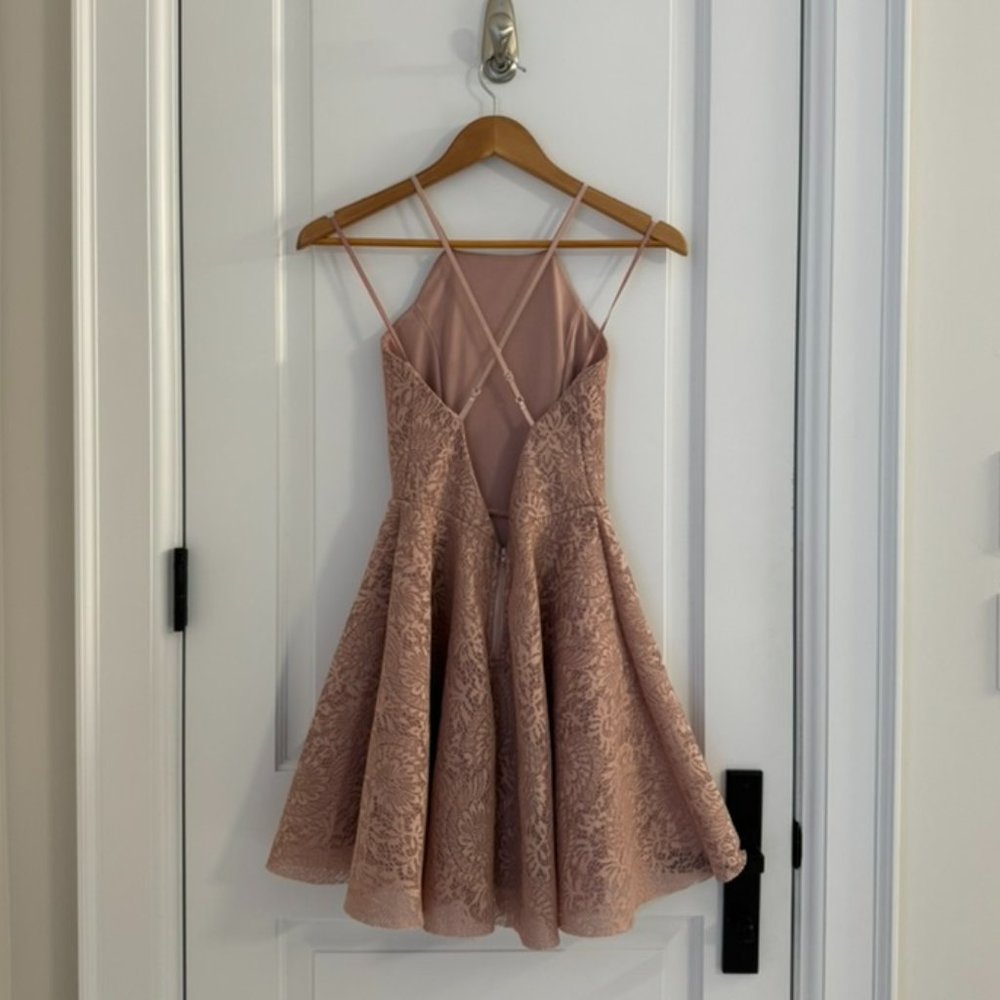 Pink Structured Dress - Picture 2 of 6